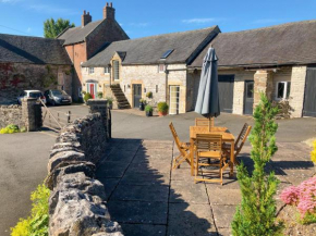 Milkmaids Cottage-Uk31860